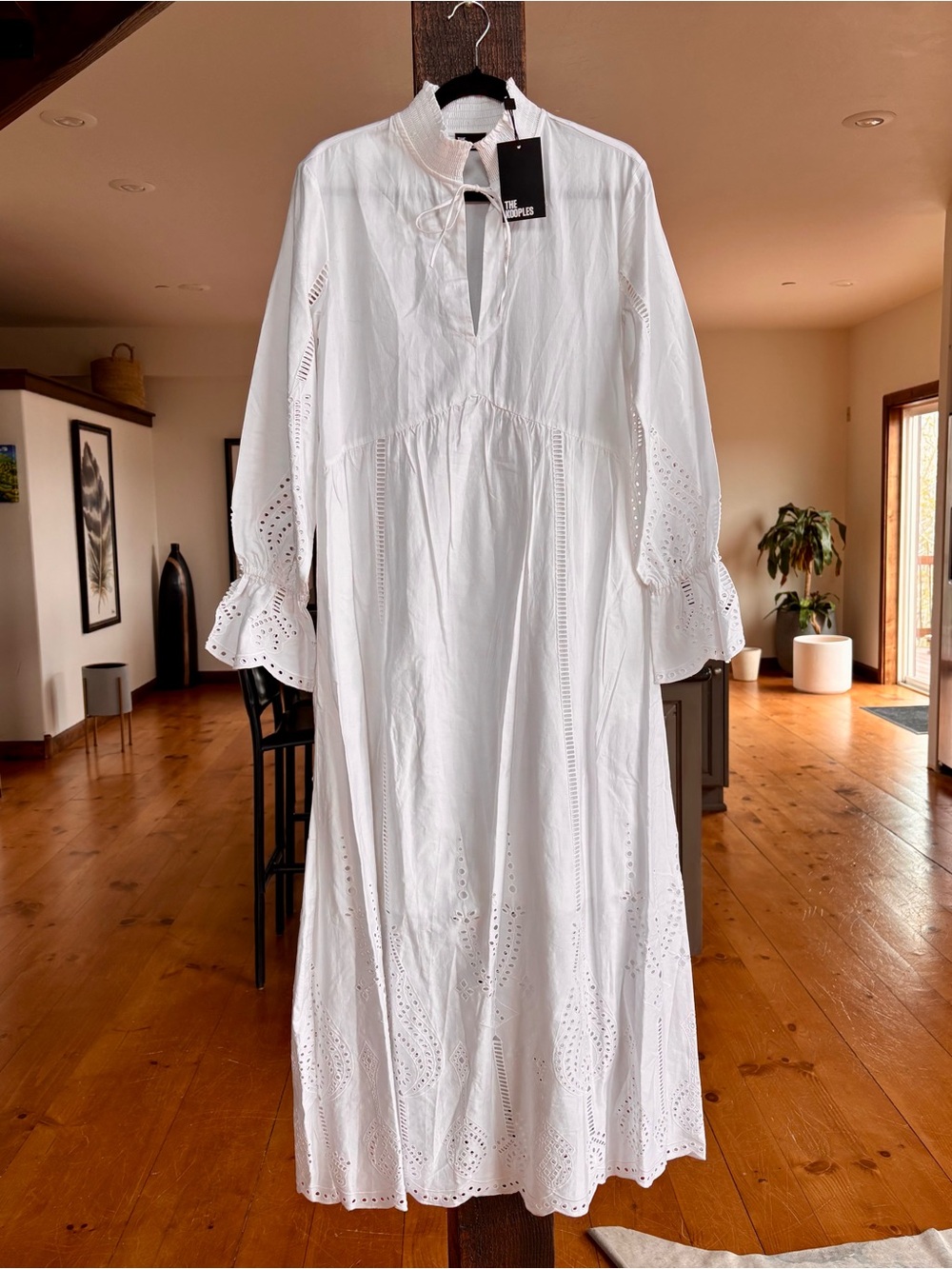 THE KOOPLES White Broderie Anglaise Maxi Dress NWT French 3 MSRP $495 - Picture 17 of 17